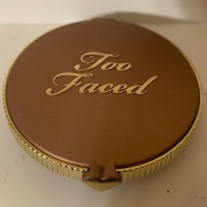 Too Faced Chocolate Soleil